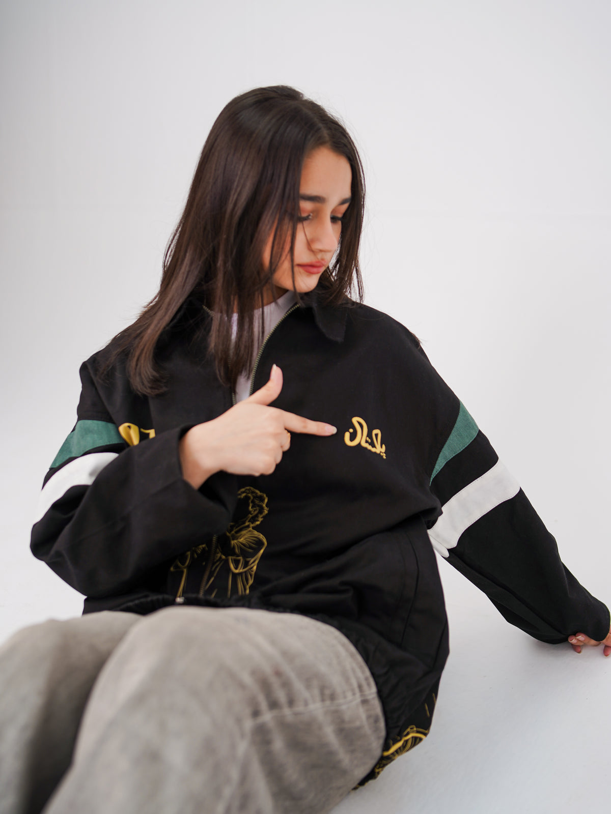 Cornered Tigers '92 jacket — Pakistan written in Urdu on the chest, green and white sleeve panels